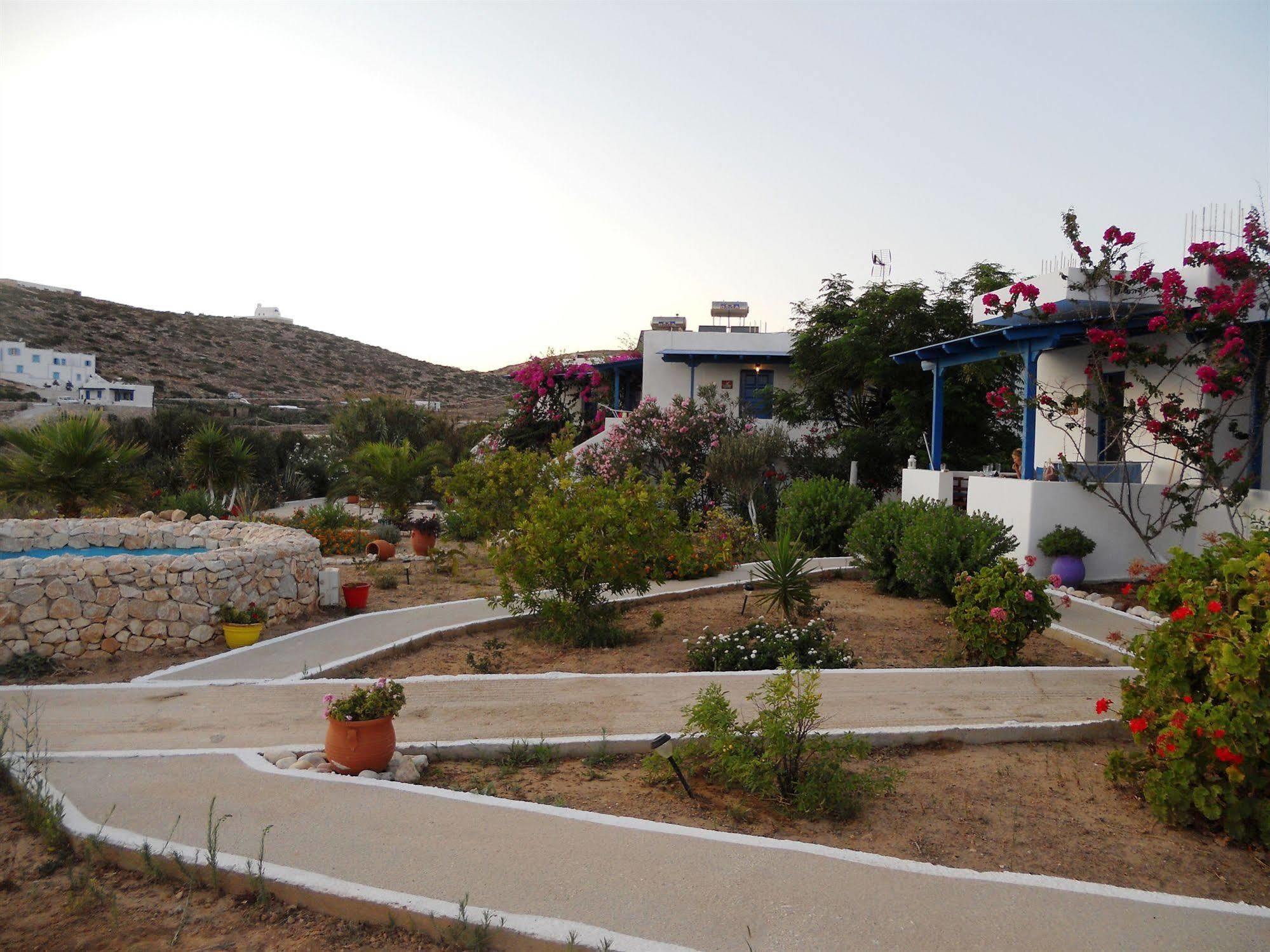דונוסה Firoa Studios מראה חיצוני תמונה