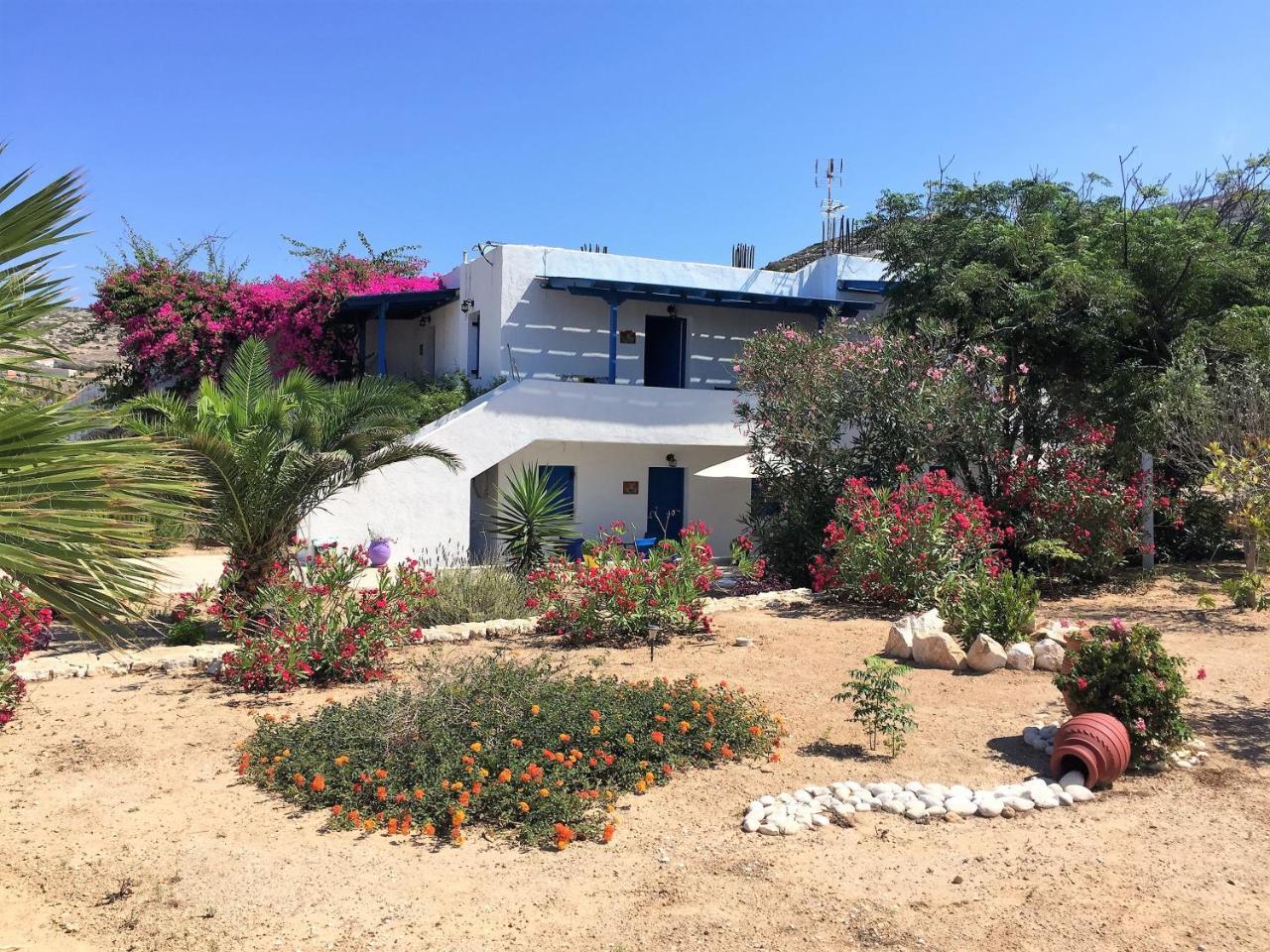 דונוסה Firoa Studios מראה חיצוני תמונה